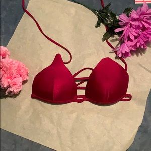 Bathing suit top/ only worn a few times